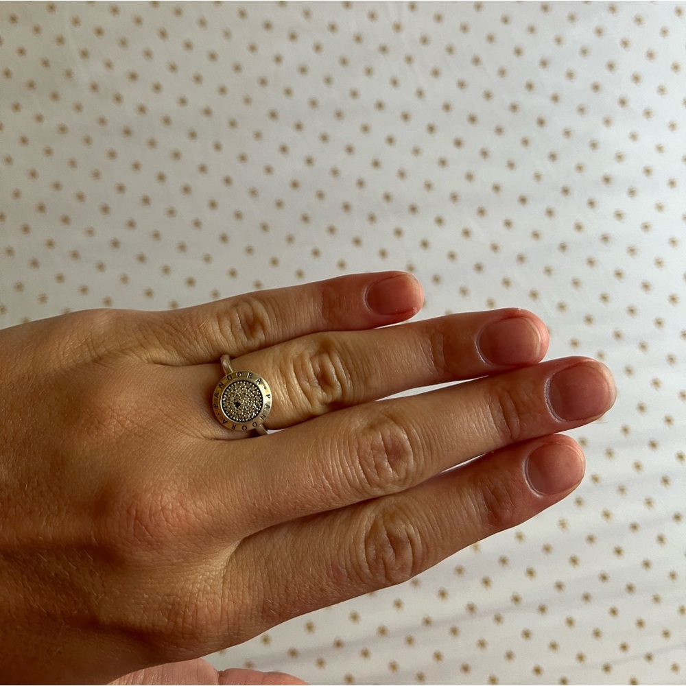Pandora silver signet ring size 6